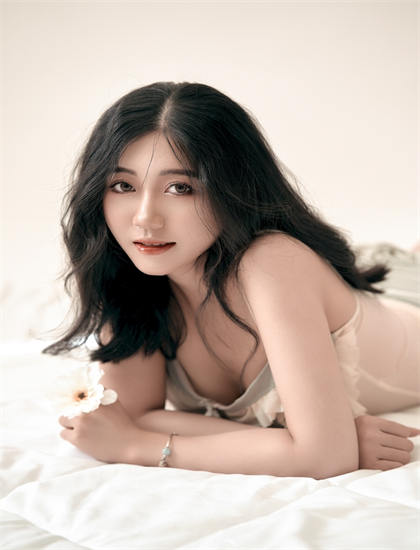 巨乳娇峰与当代文化：时代精神与艺术表达的互动 认识文化多样性的价值